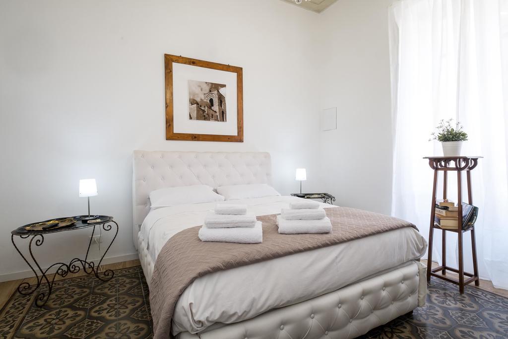 Aragona Rooms ปาแลร์โม ภายนอก รูปภาพ