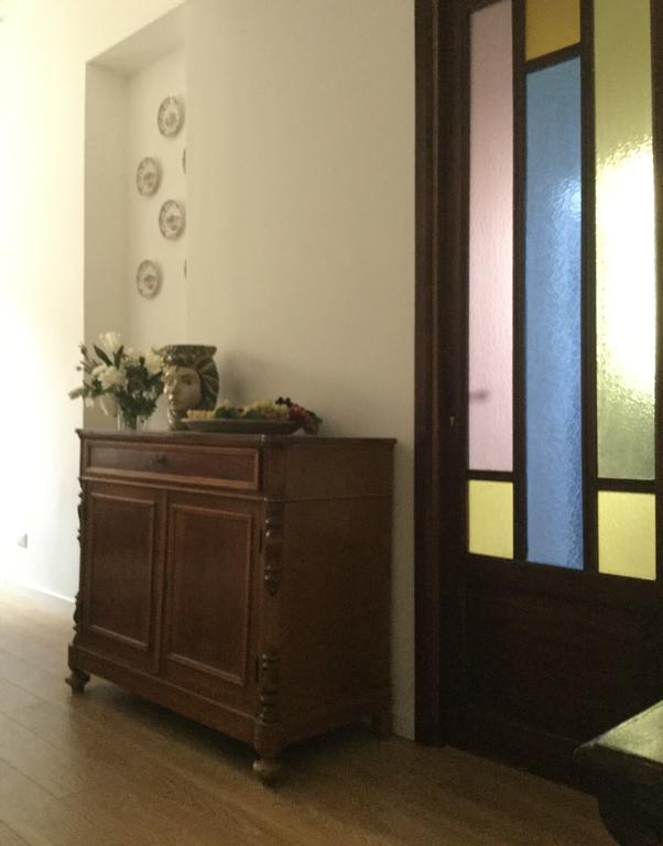Aragona Rooms ปาแลร์โม ภายนอก รูปภาพ