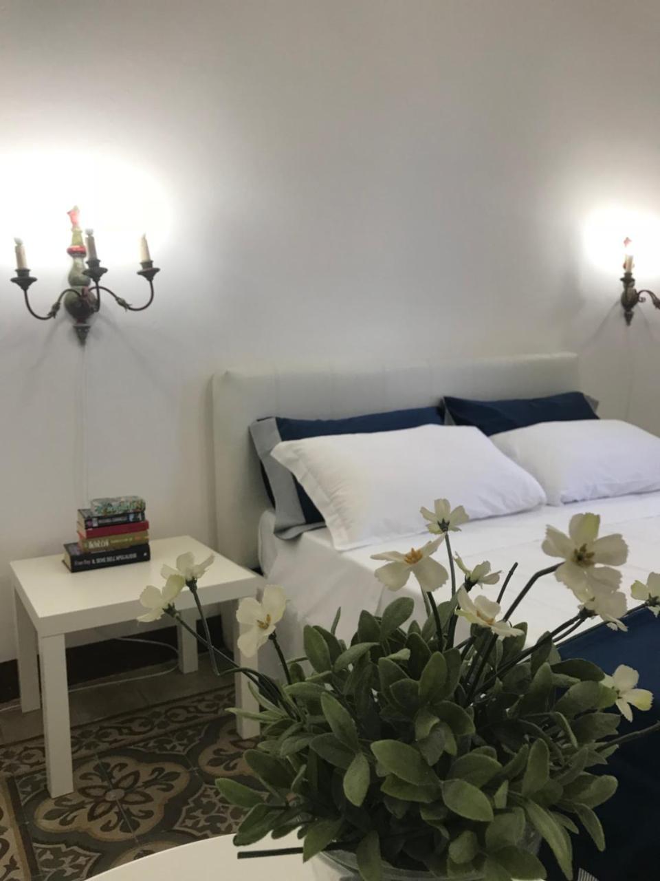 Aragona Rooms ปาแลร์โม ภายนอก รูปภาพ