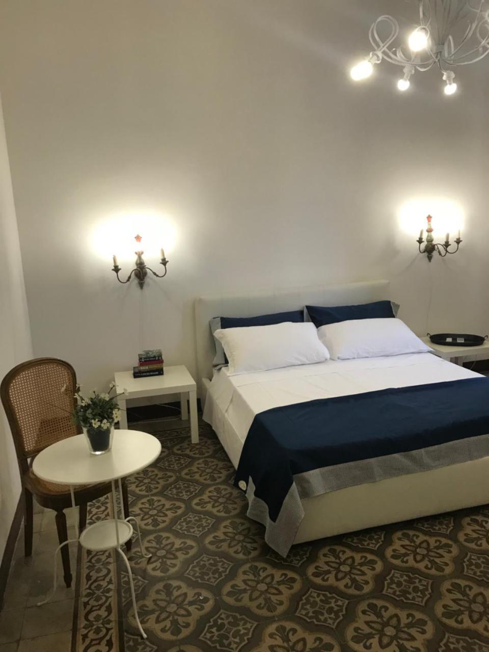 Aragona Rooms ปาแลร์โม ภายนอก รูปภาพ